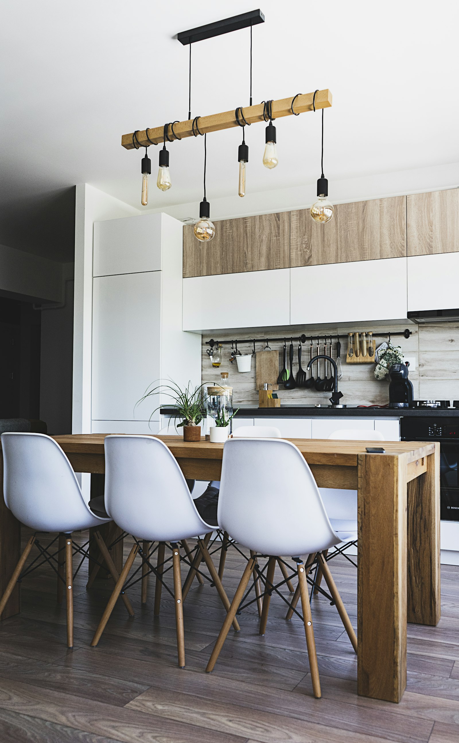 Jane Lane dining and kitchen after renovation